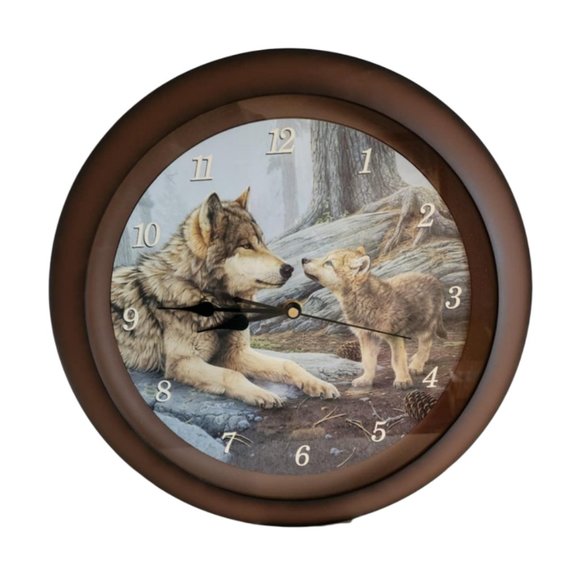 EUC Wolf & Cub Clock - Picture 1 of 6